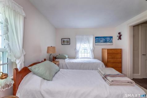 162 Hutchinson & Mike Road Parkway Litchfield CT 06759