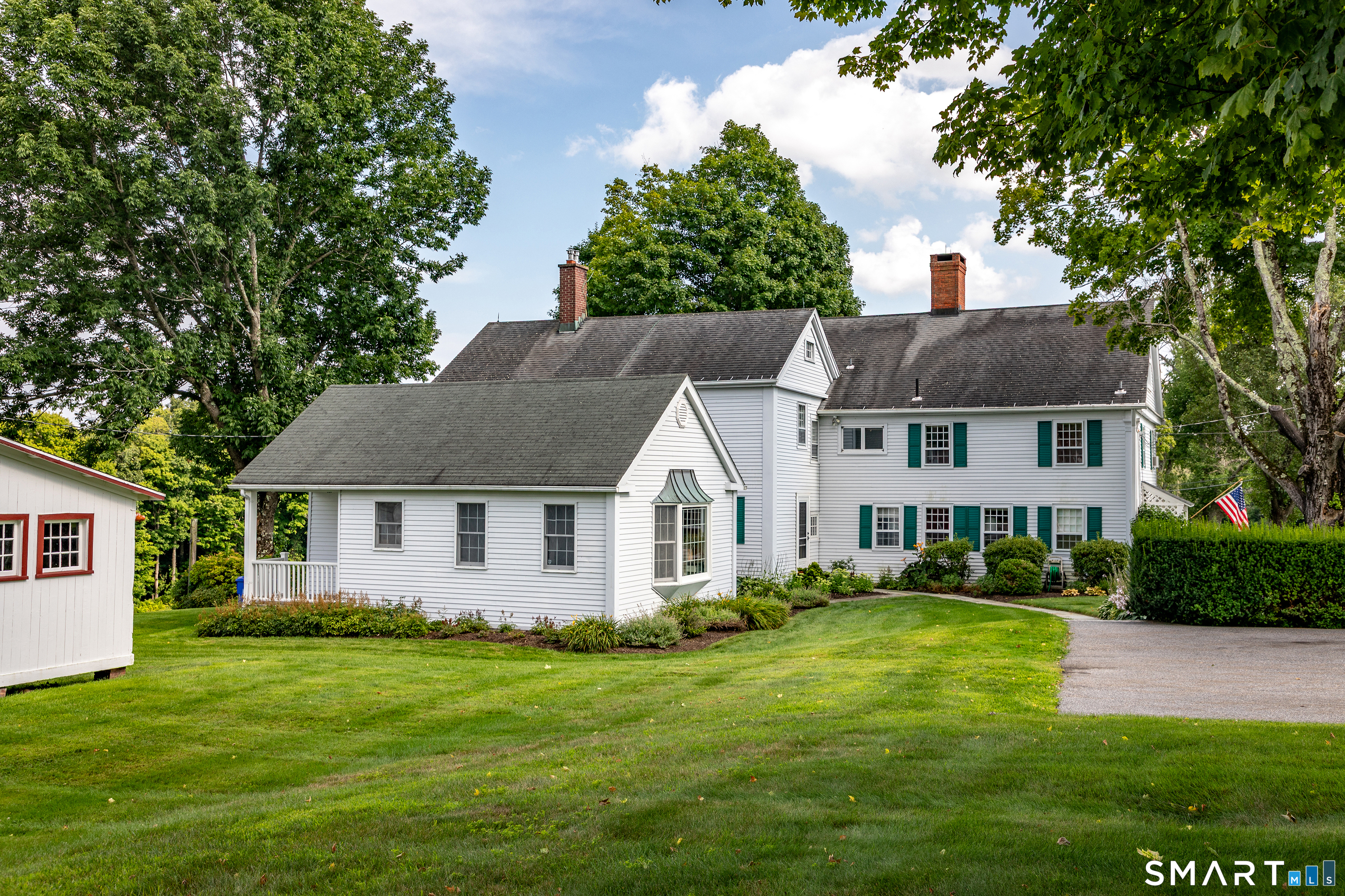 162 Hutchinson & Mike Road Parkway Litchfield CT 06759