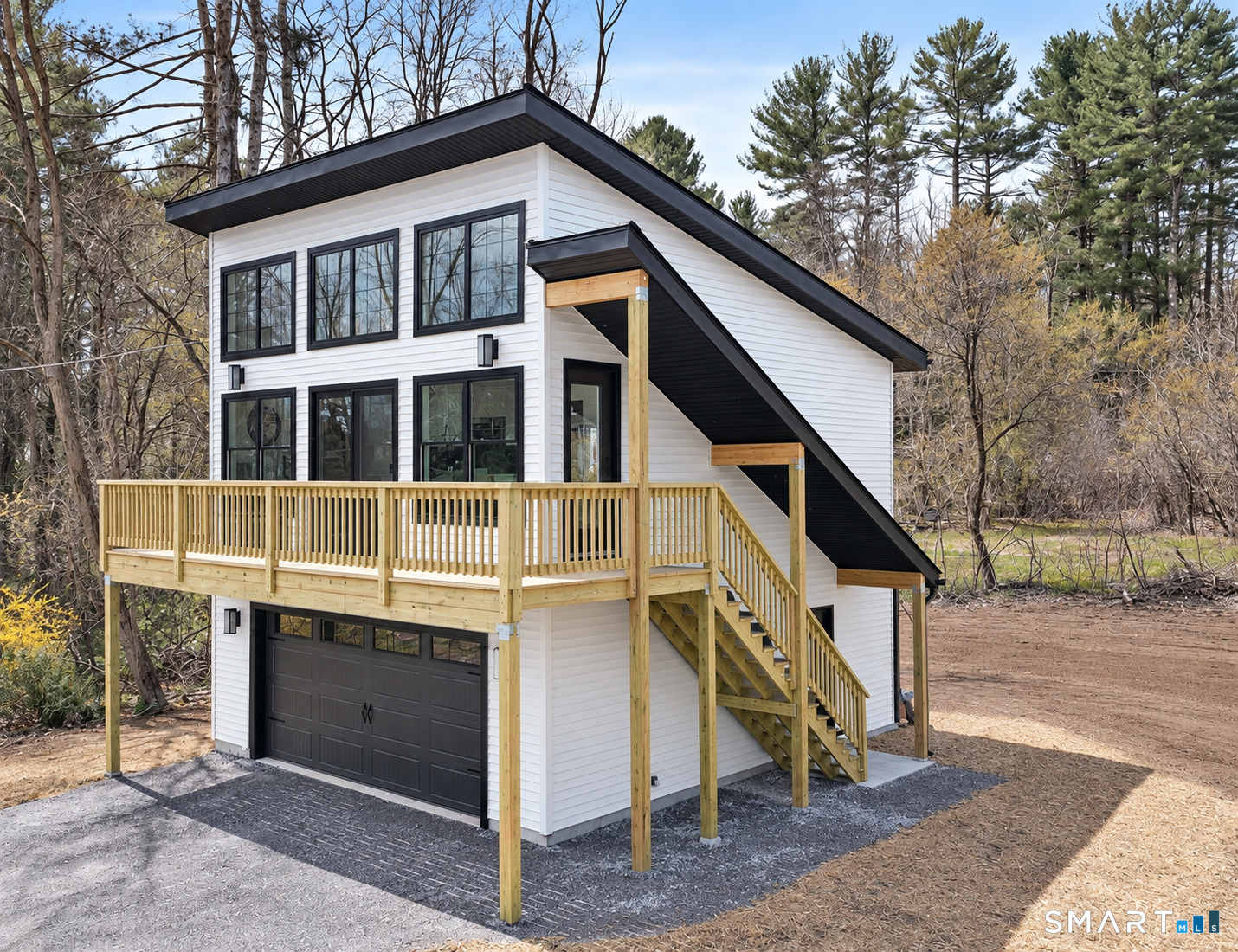 10 Indian Run Drive Thompson CT 06277