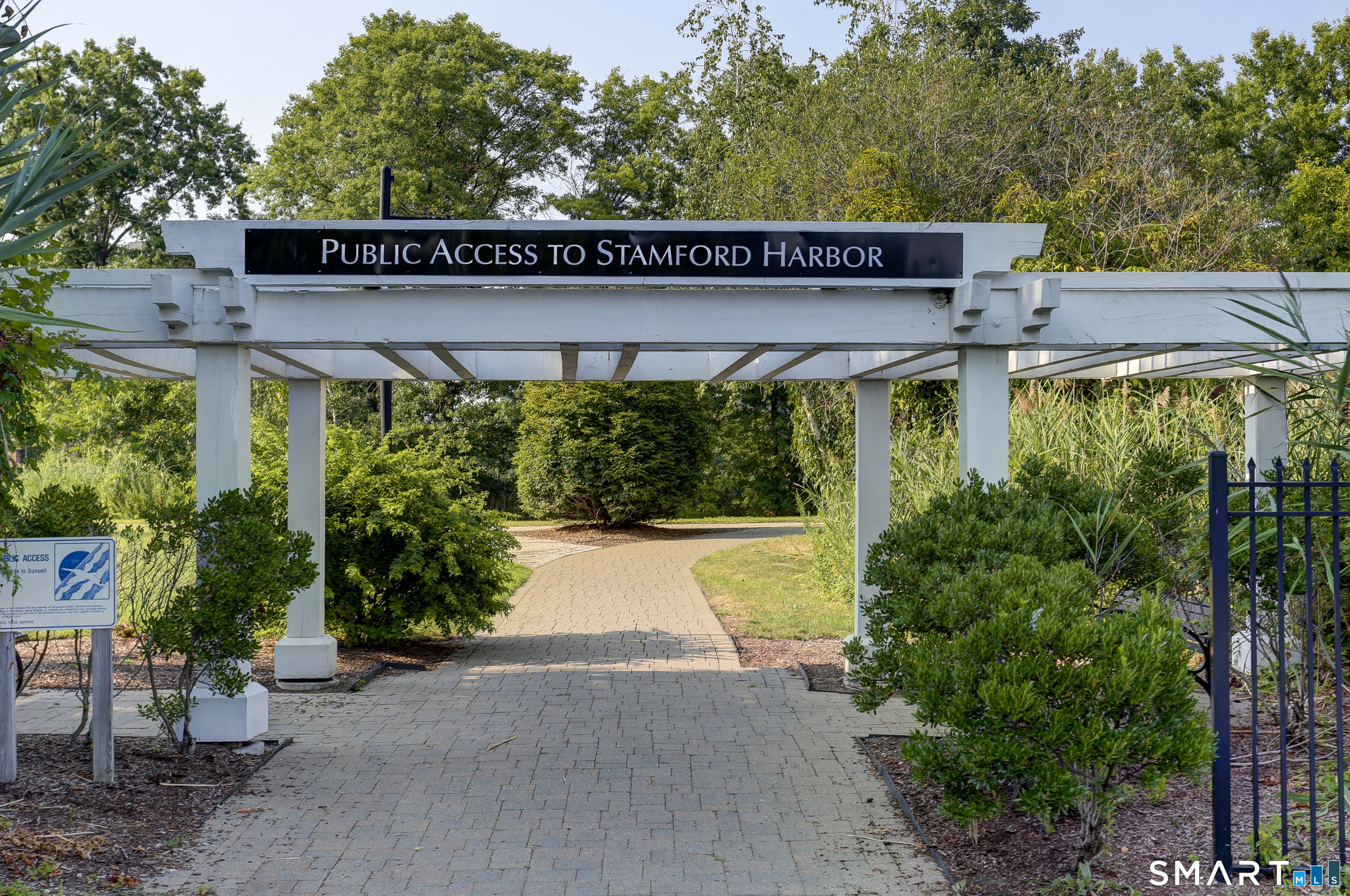 18 Cook Road Stamford CT 06902