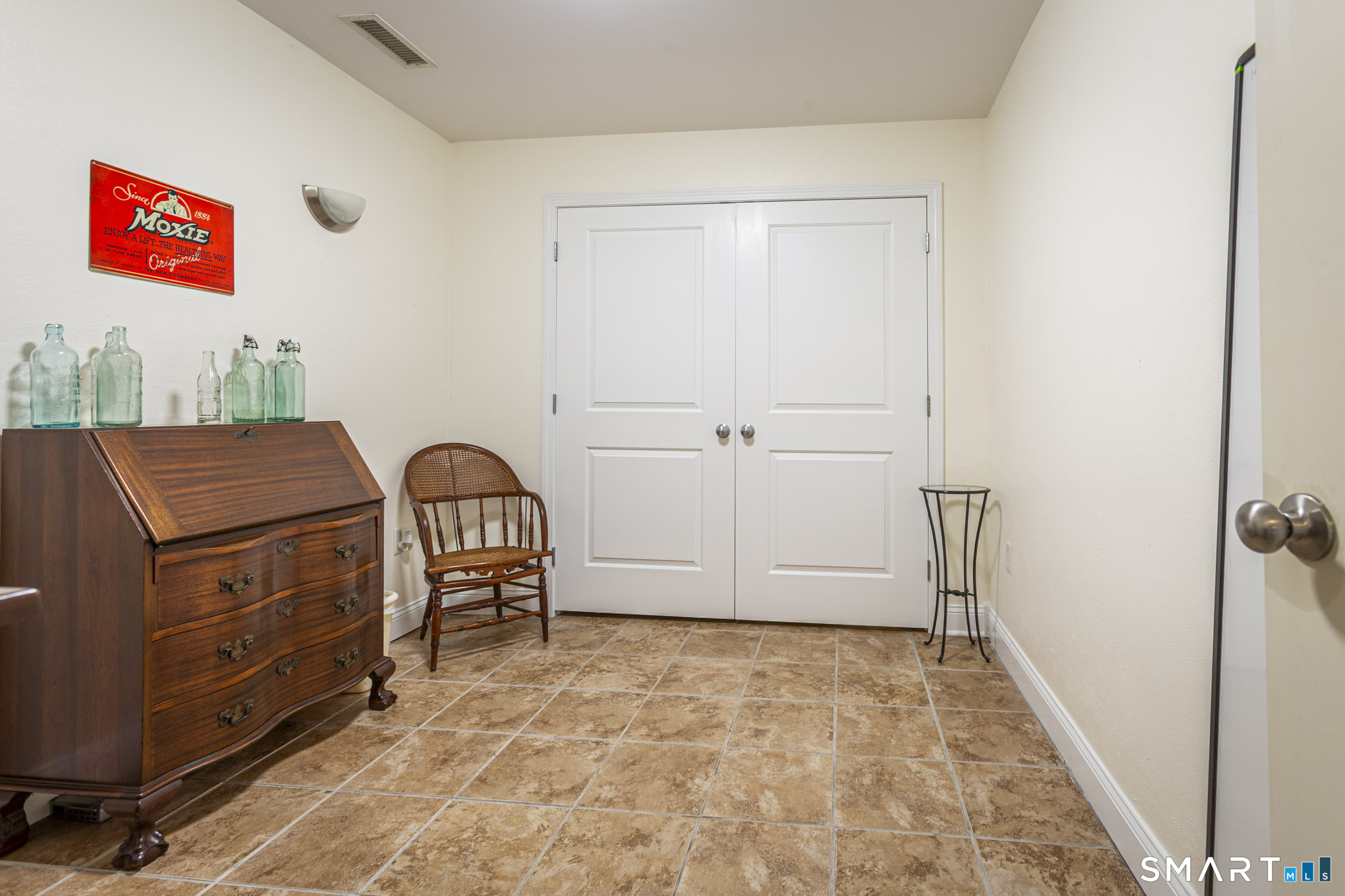255 East Road East Windsor CT 06016