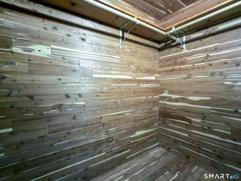 9 Delno Drive Danbury CT 06811