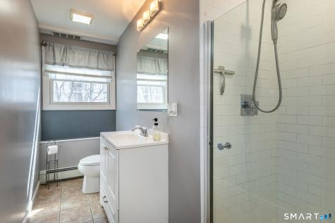 9 Delno Drive Danbury CT 06811