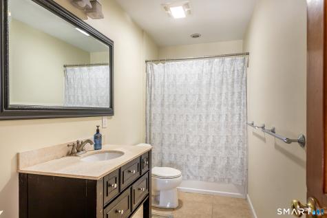 9 Delno Drive Danbury CT 06811