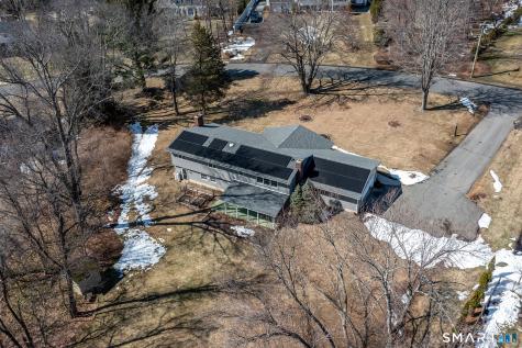 9 Delno Drive Danbury CT 06811