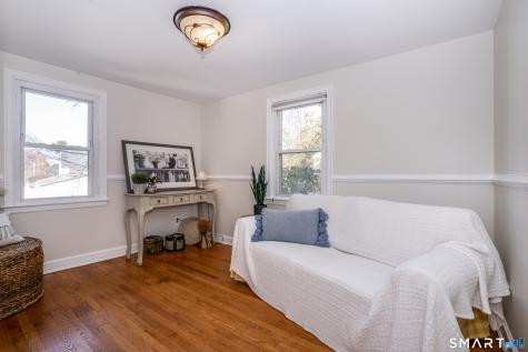 16 Kenlock Street Newington CT 06111