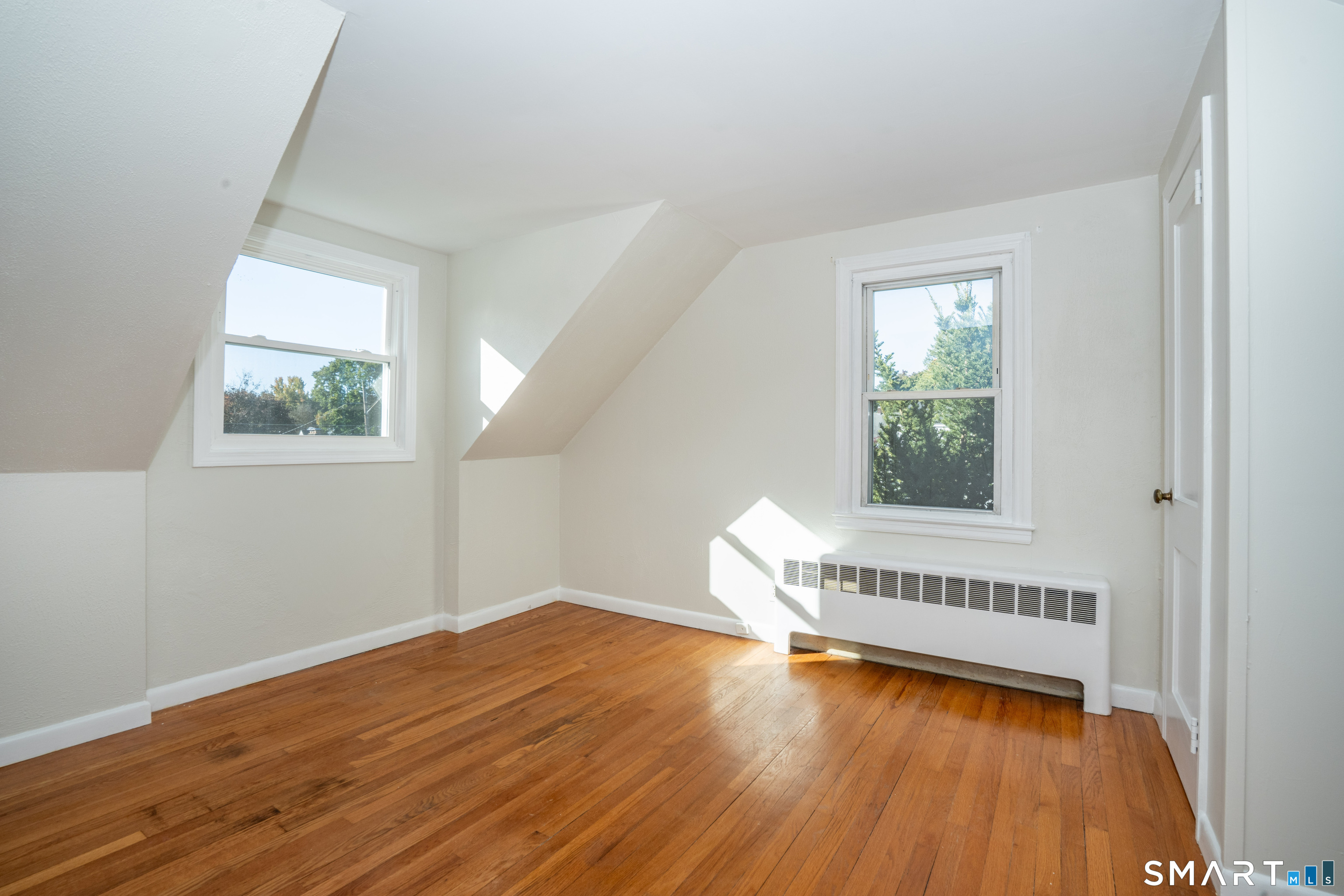 16 Kenlock Street Newington CT 06111