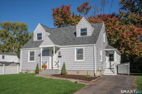 16 Kenlock Street Newington CT 06111