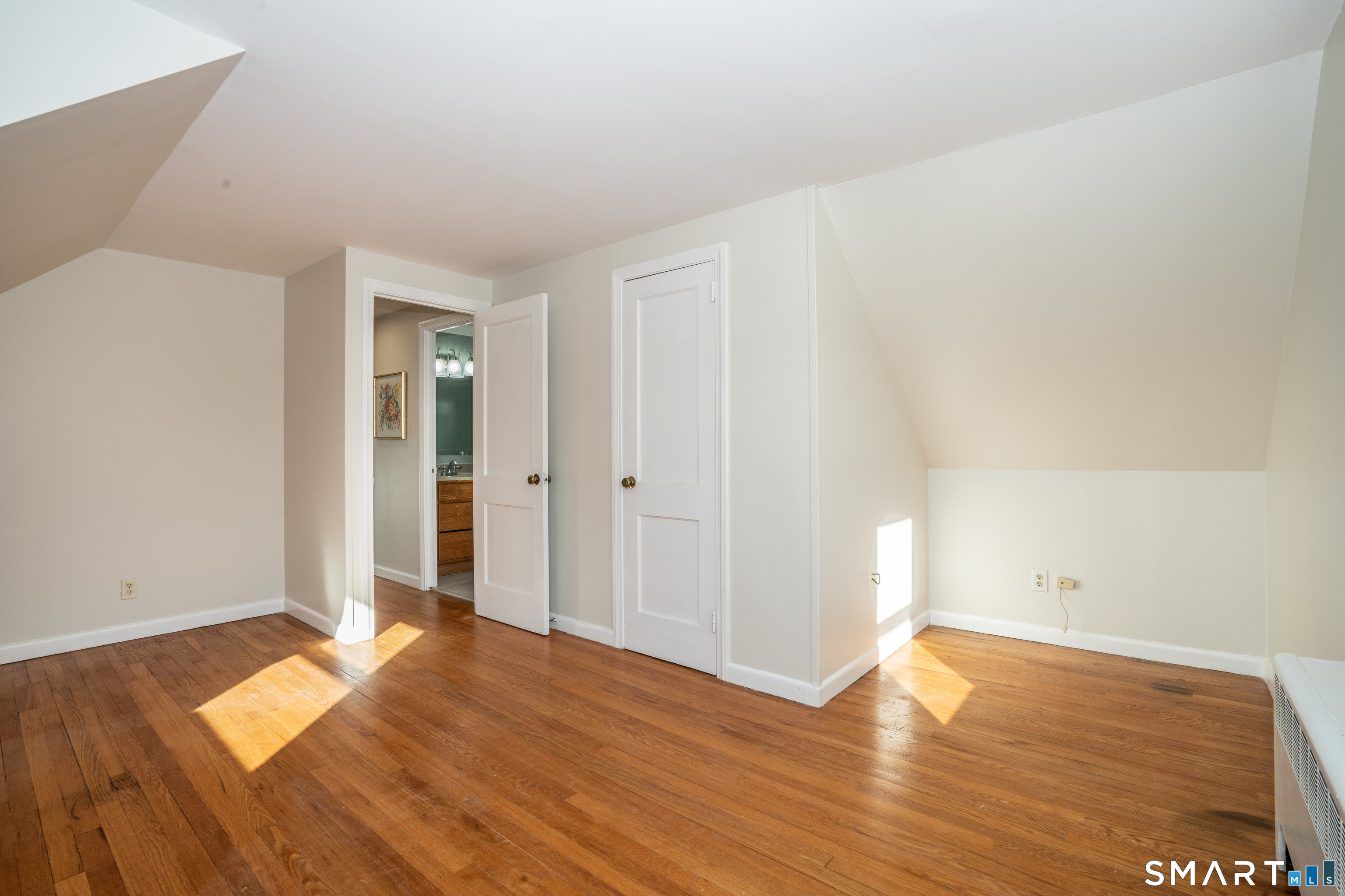 16 Kenlock Street Newington CT 06111