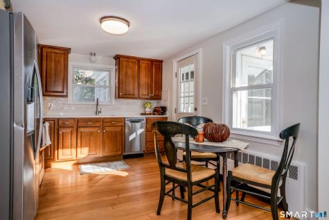 16 Kenlock Street Newington CT 06111