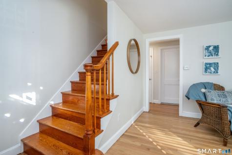 16 Kenlock Street Newington CT 06111