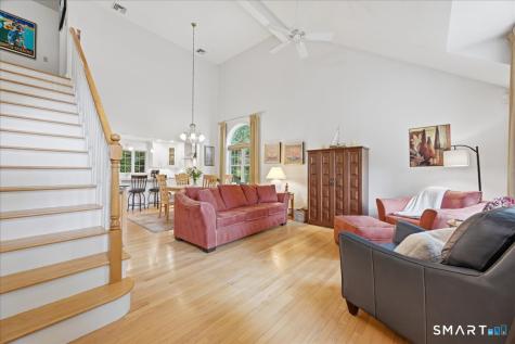 30 Yorkshire Drive Waterford CT 06385