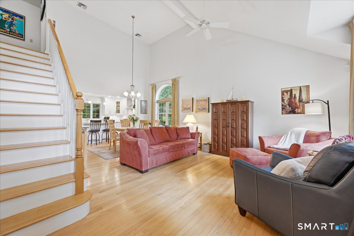 30 Yorkshire Drive Waterford CT 06385
