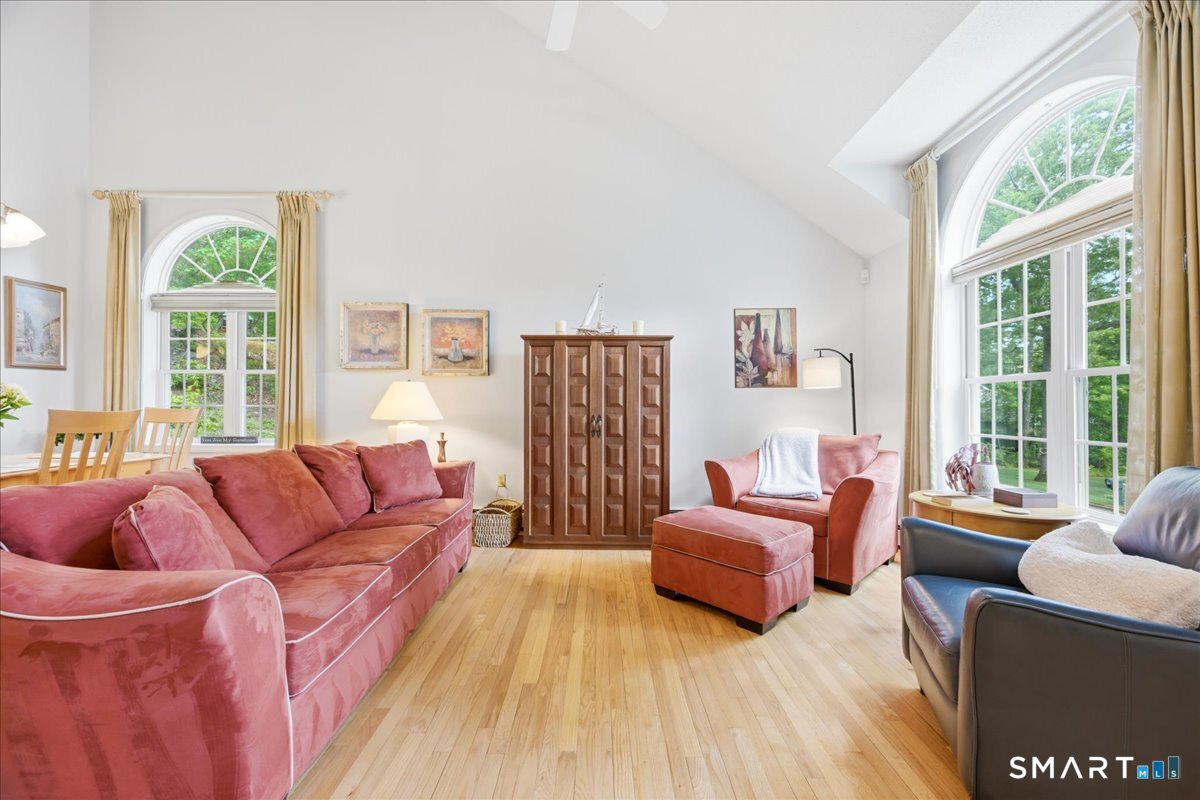 30 Yorkshire Drive Waterford CT 06385