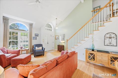 30 Yorkshire Drive Waterford CT 06385