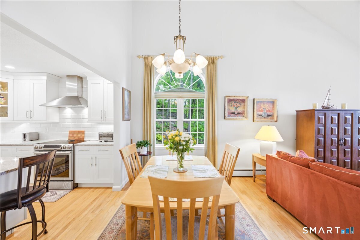 30 Yorkshire Drive Waterford CT 06385
