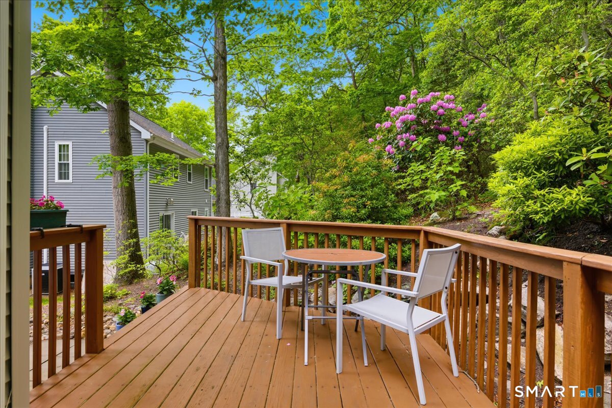 30 Yorkshire Drive Waterford CT 06385