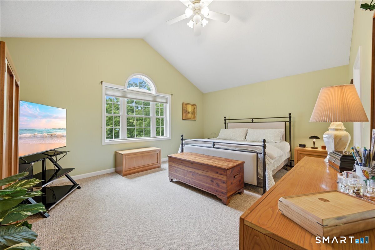 30 Yorkshire Drive Waterford CT 06385