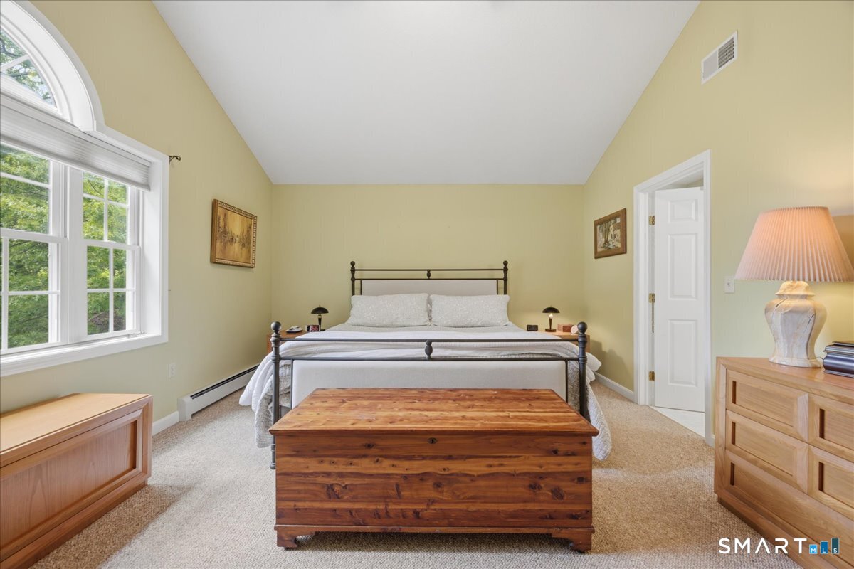 30 Yorkshire Drive Waterford CT 06385