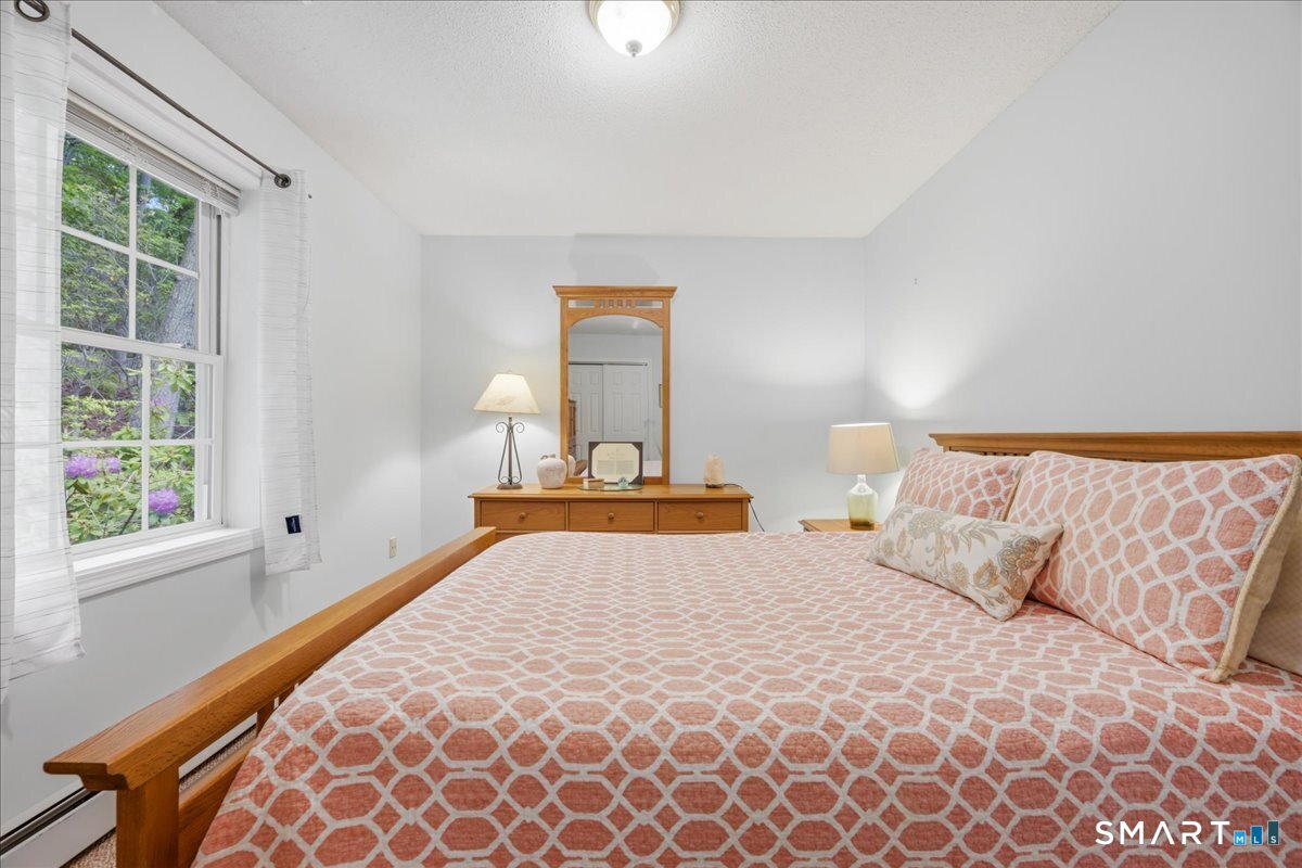 30 Yorkshire Drive Waterford CT 06385