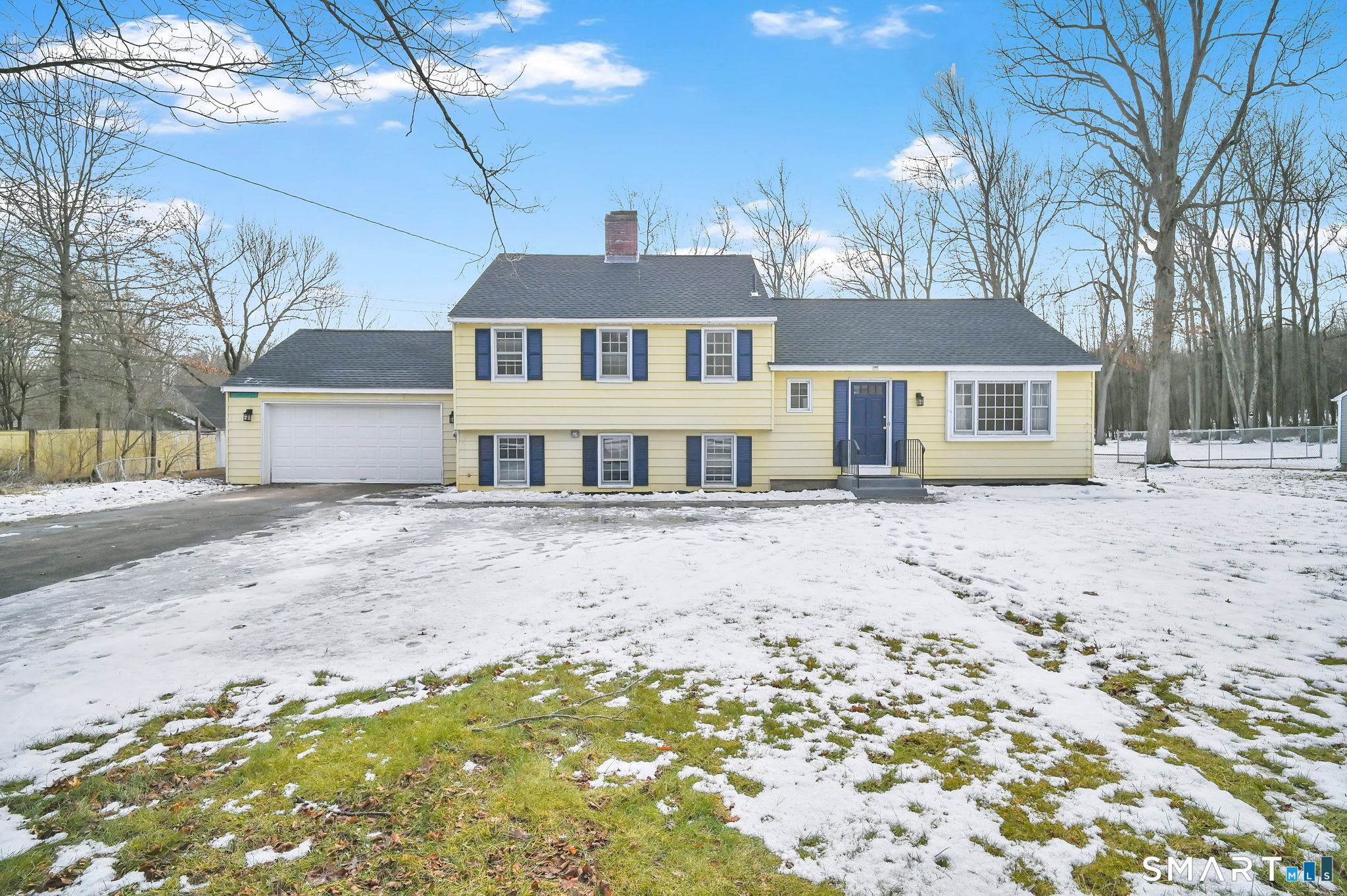 813 Overhill Drive Suffield CT 06078
