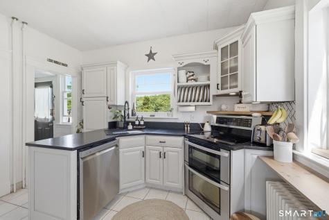 364 Coleman Road Middletown CT 06457