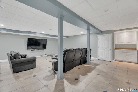 141 Putting Green Road Trumbull CT 06611