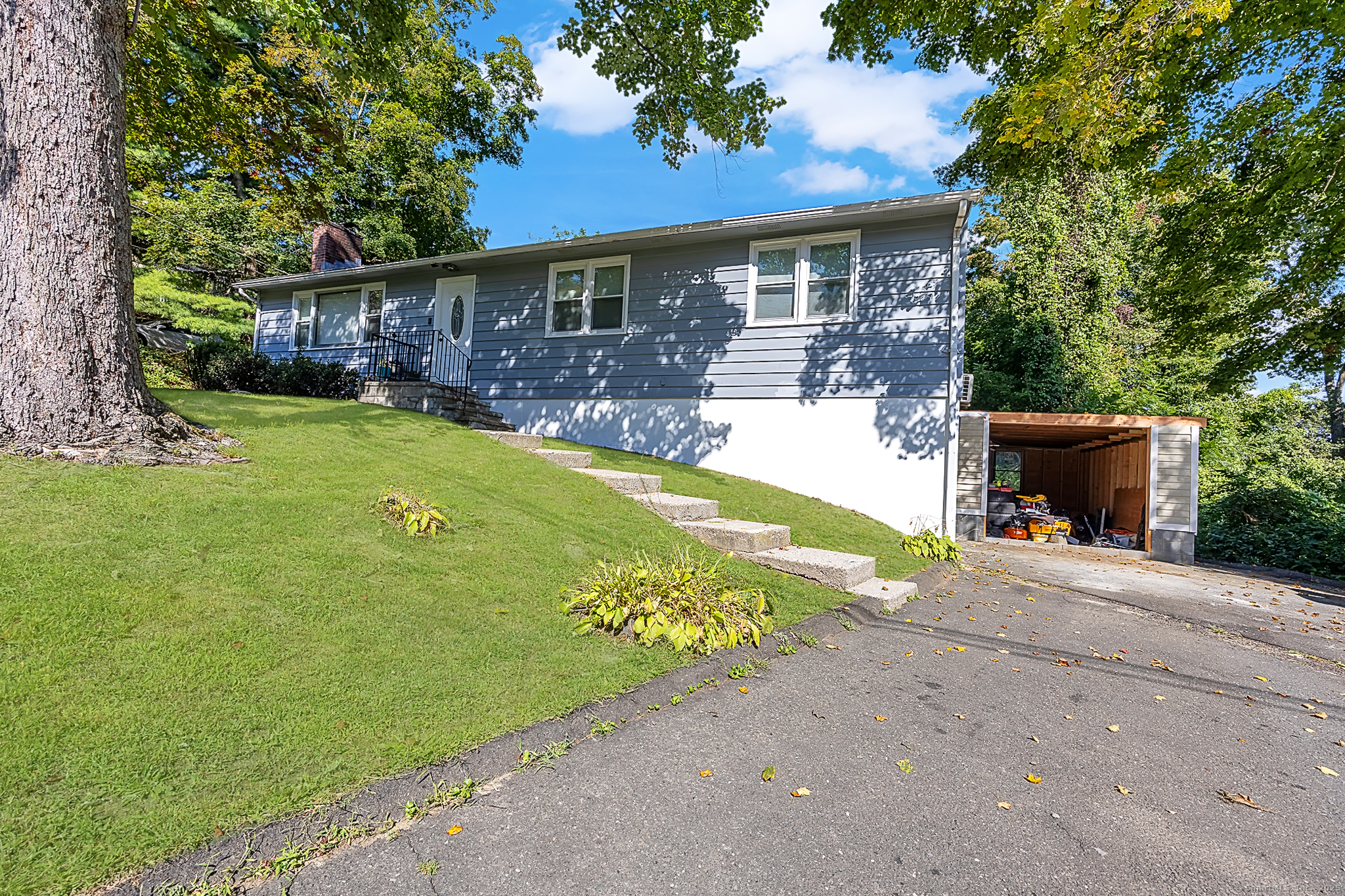 47 Blackberry Road Danbury CT 06811