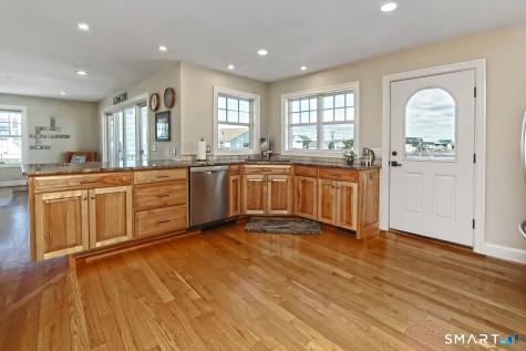 43 Indianola Drive Old Saybrook CT 06475