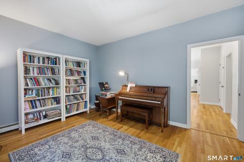 15 Mountain Manor Road Newtown CT 06482