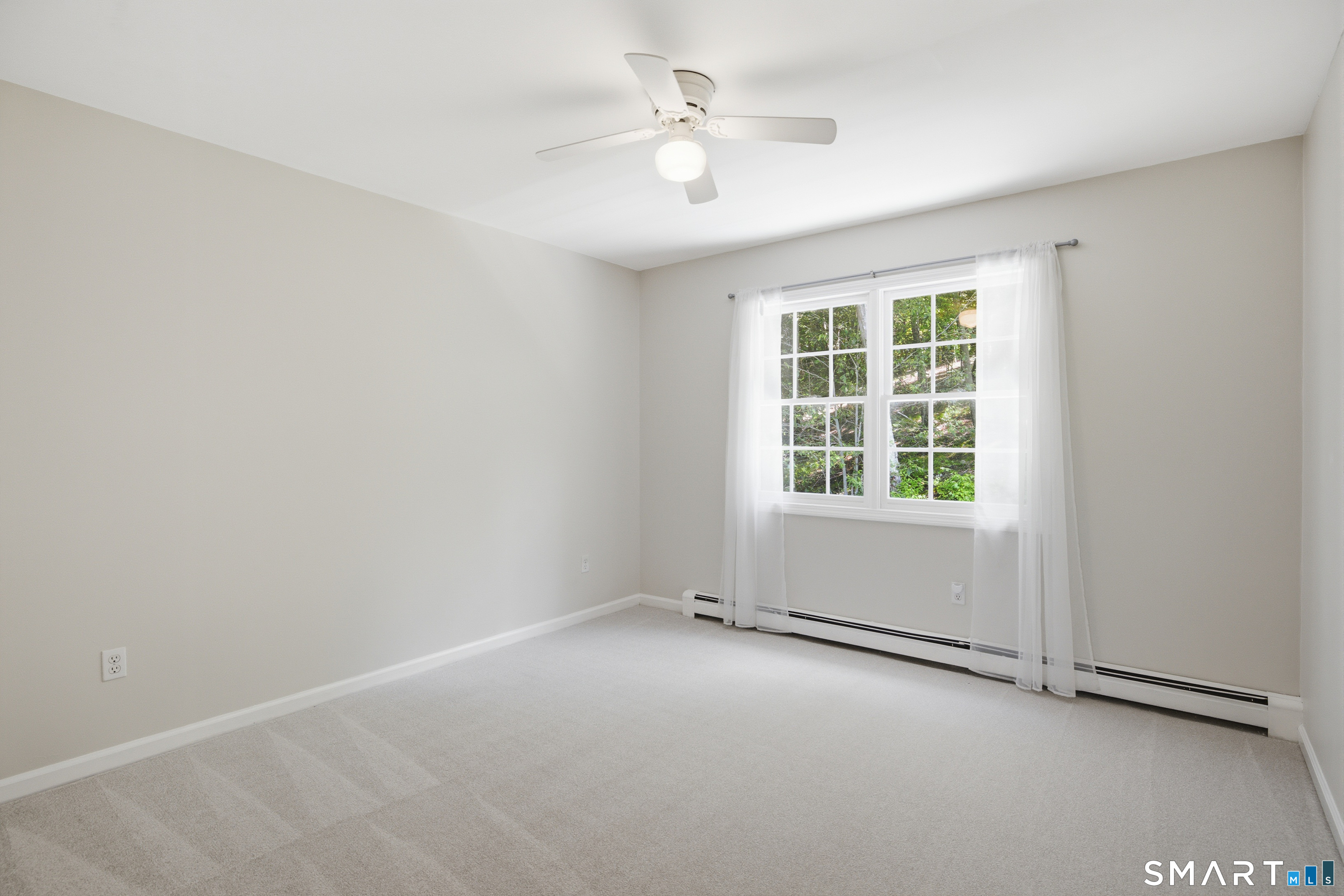 15 Mountain Manor Road Newtown CT 06482