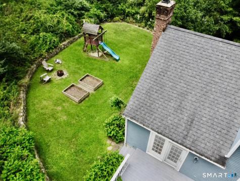 15 Mountain Manor Road Newtown CT 06482