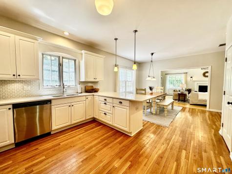 15 Mountain Manor Road Newtown CT 06482