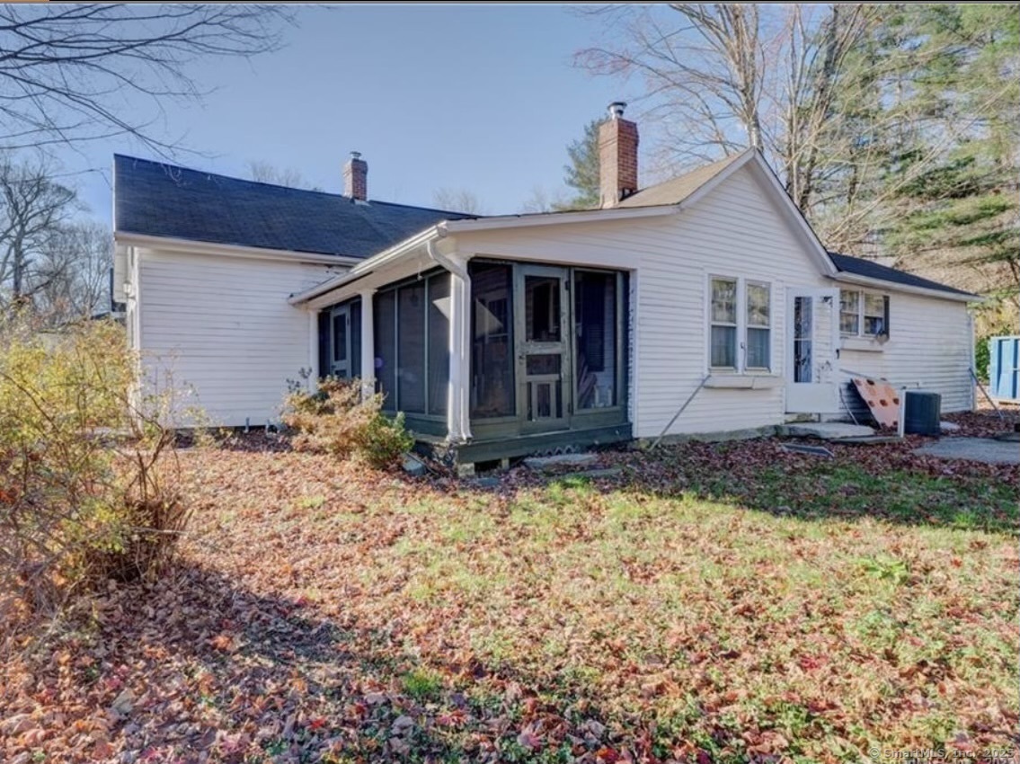 297 Main Street Hampton CT 06247