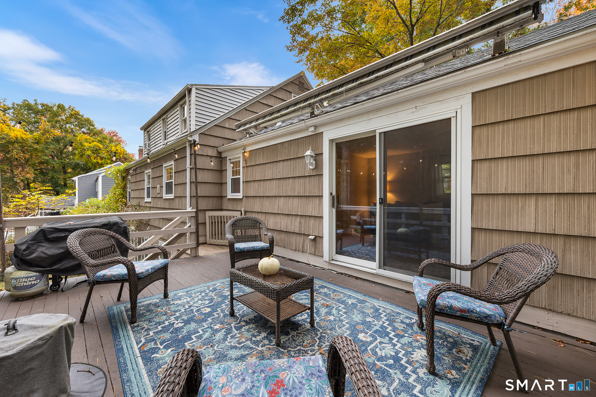 7 Robin Road Simsbury CT 06070