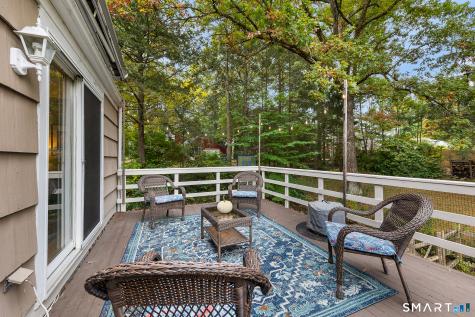 7 Robin Road Simsbury CT 06070