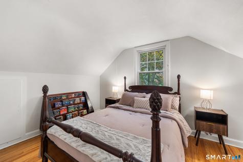 7 Robin Road Simsbury CT 06070