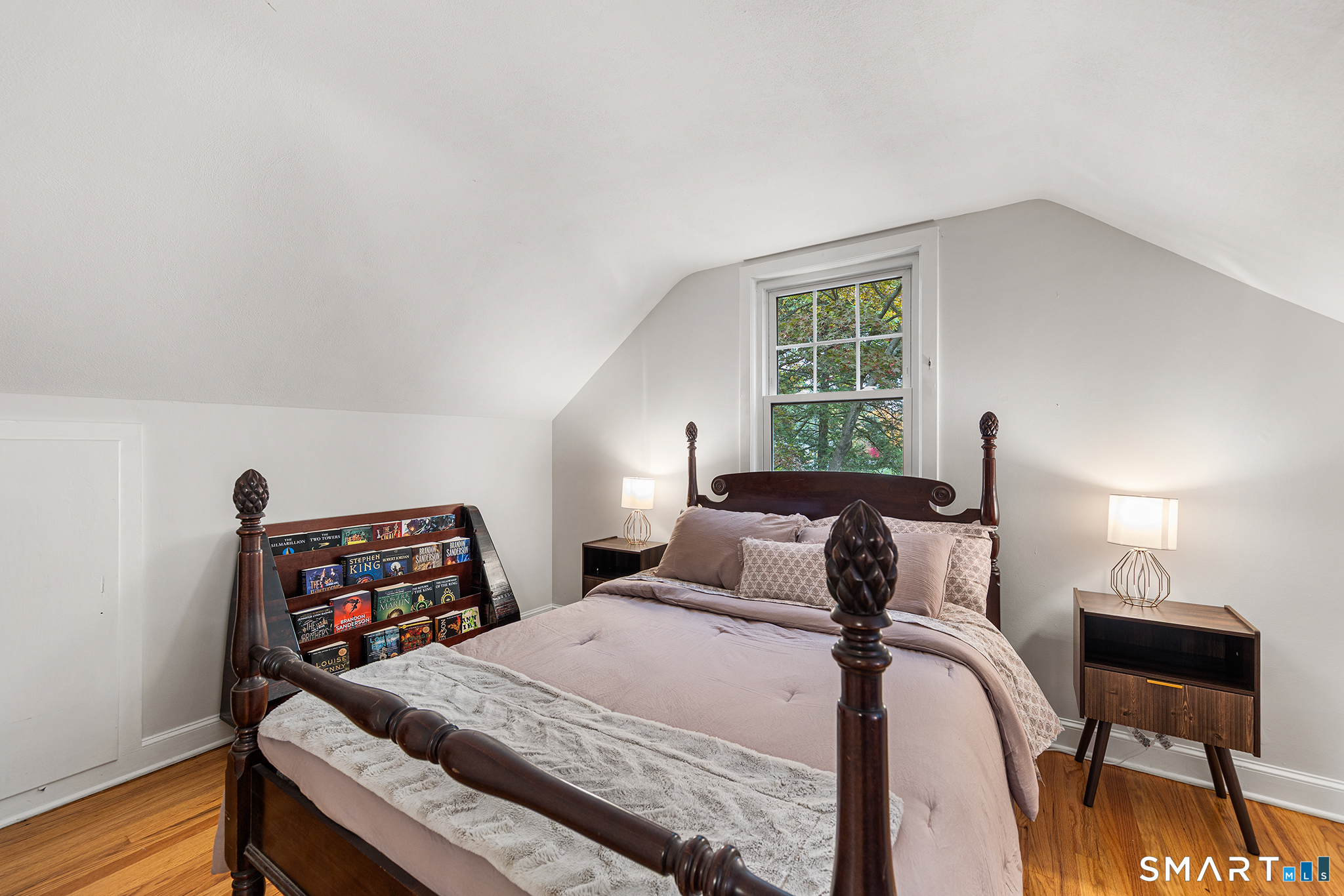 7 Robin Road Simsbury CT 06070