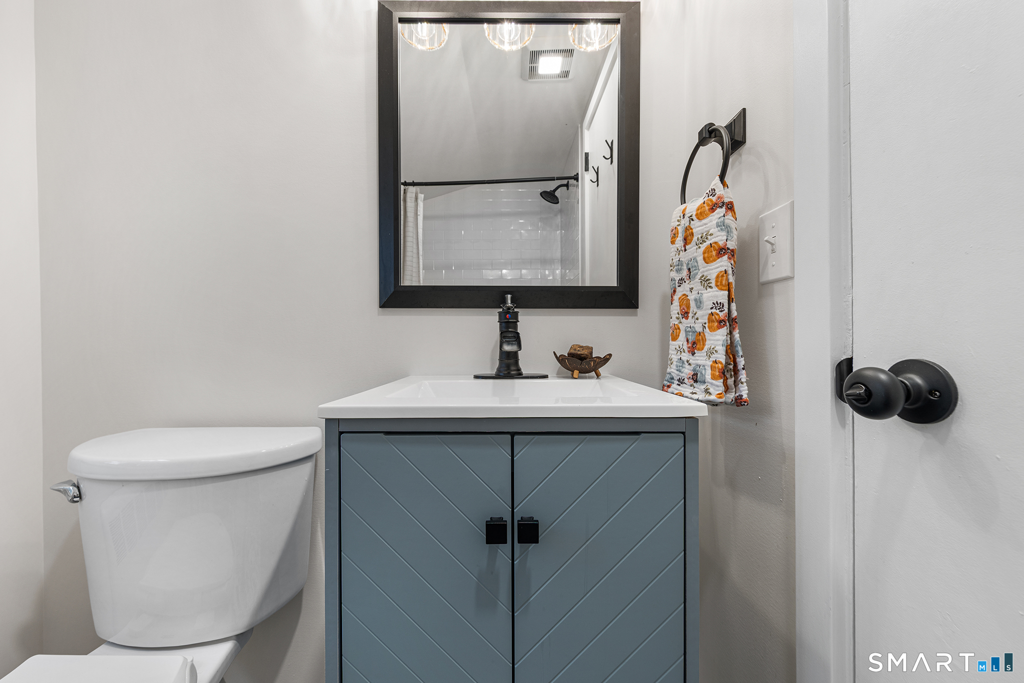 7 Robin Road Simsbury CT 06070