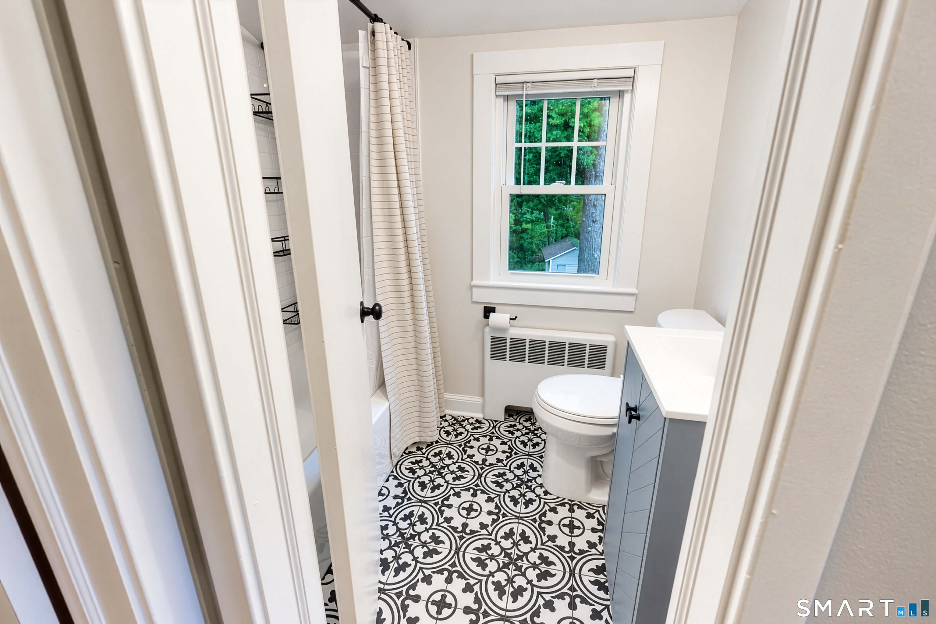7 Robin Road Simsbury CT 06070