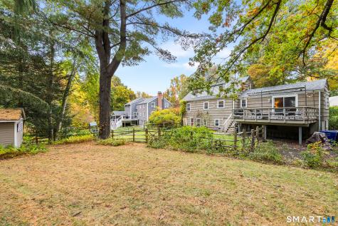 7 Robin Road Simsbury CT 06070