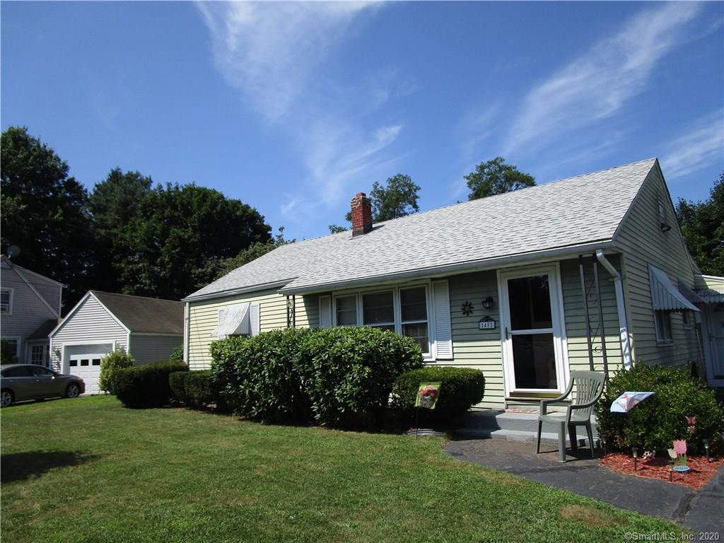 40 Glenmoor Drive East Haven CT 06512