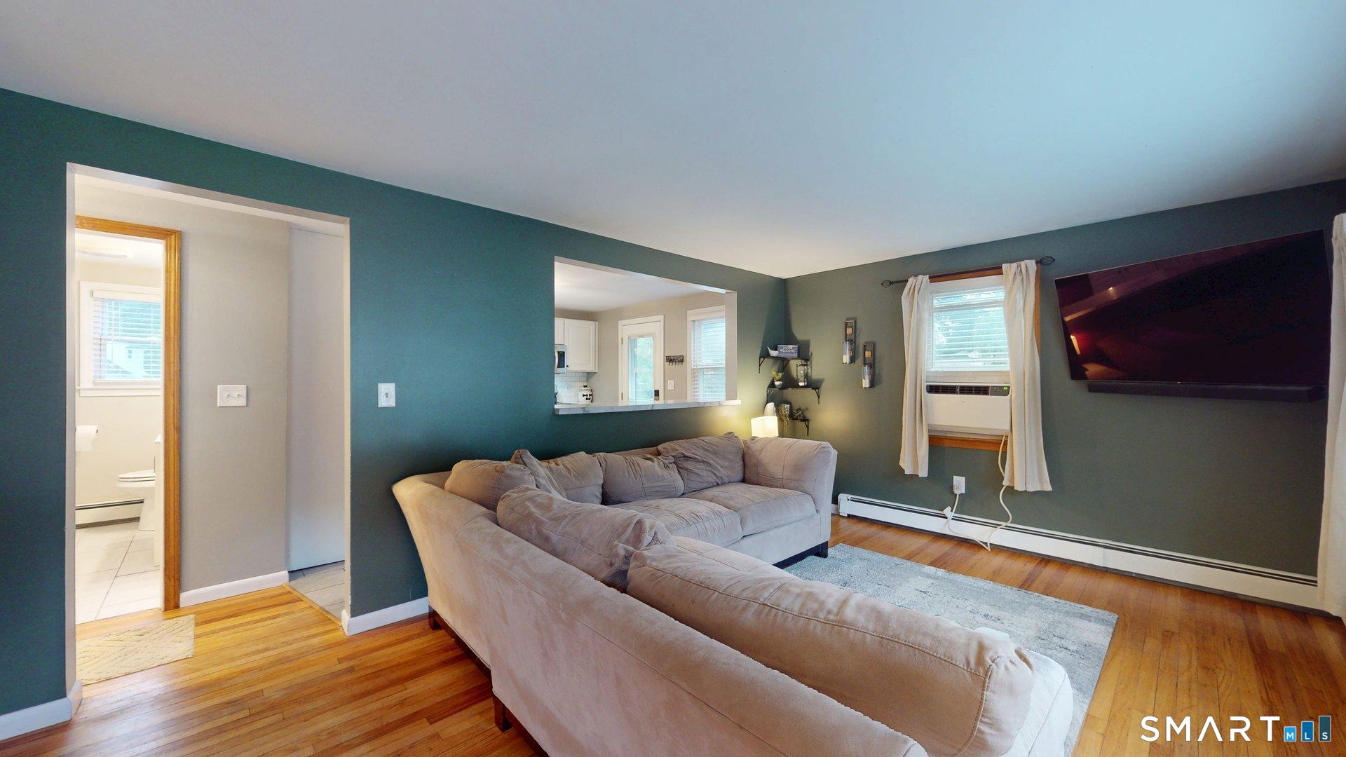 30 Sidor Drive Enfield CT 06082