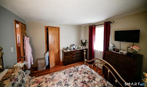 87 New Hampshire Drive New Britain CT 06052