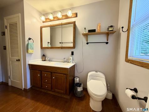 10 White Birch Lane Beacon Falls CT 06403