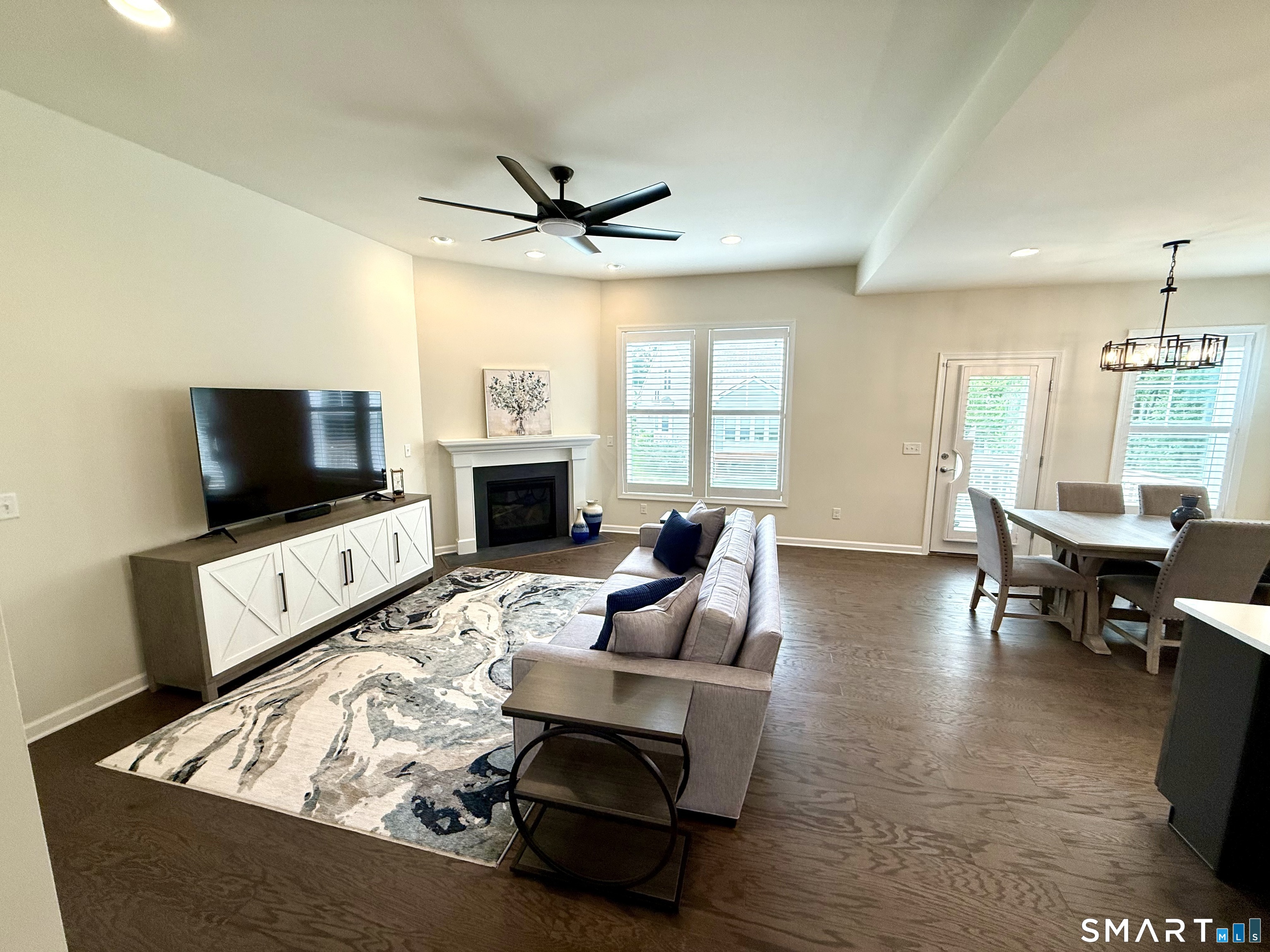 941 Mackenzie Lane Oxford CT 06478