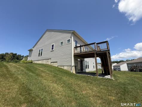 941 Mackenzie Lane Oxford CT 06478