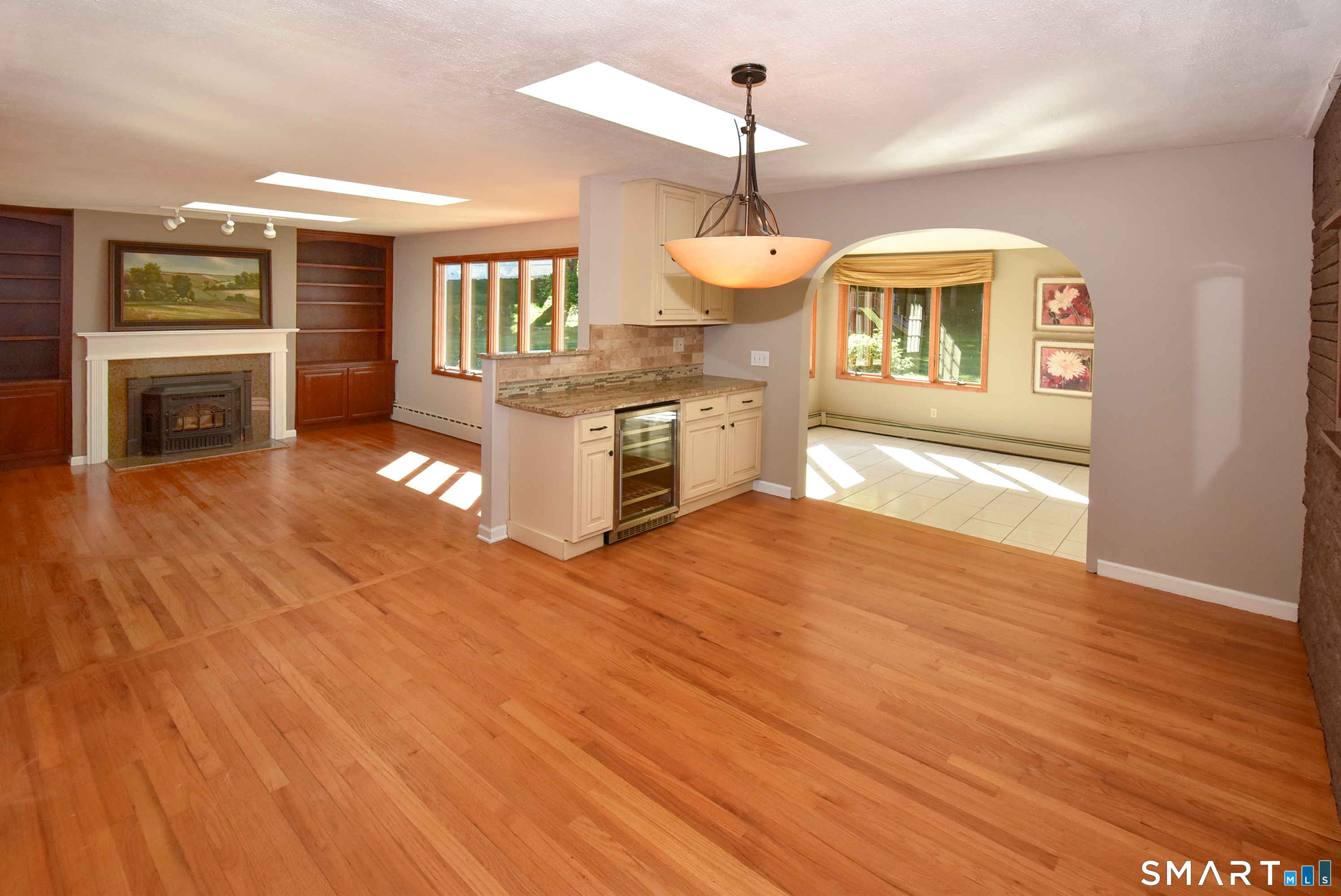 27 Gail Drive Ellington CT 06029