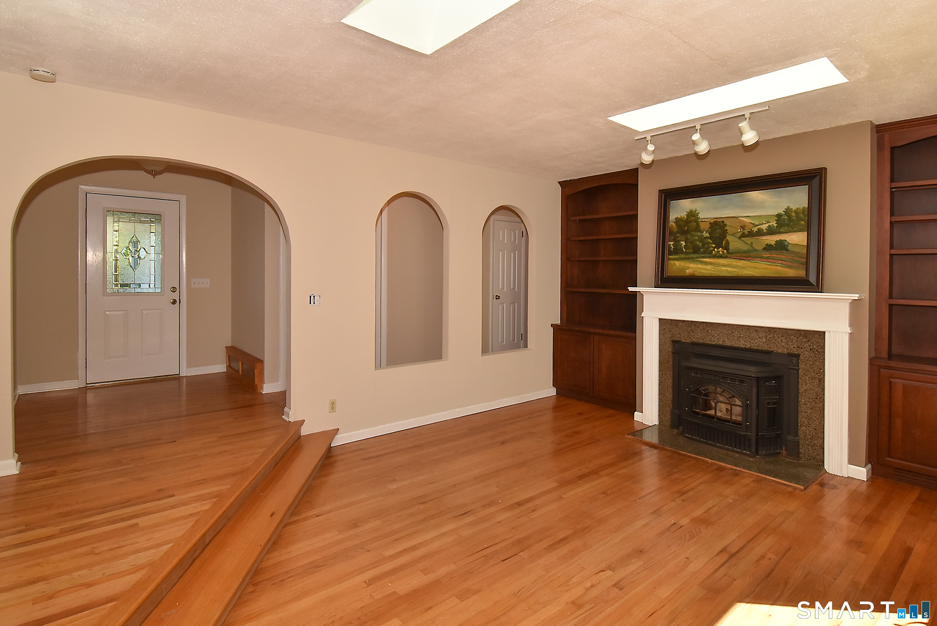 27 Gail Drive Ellington CT 06029