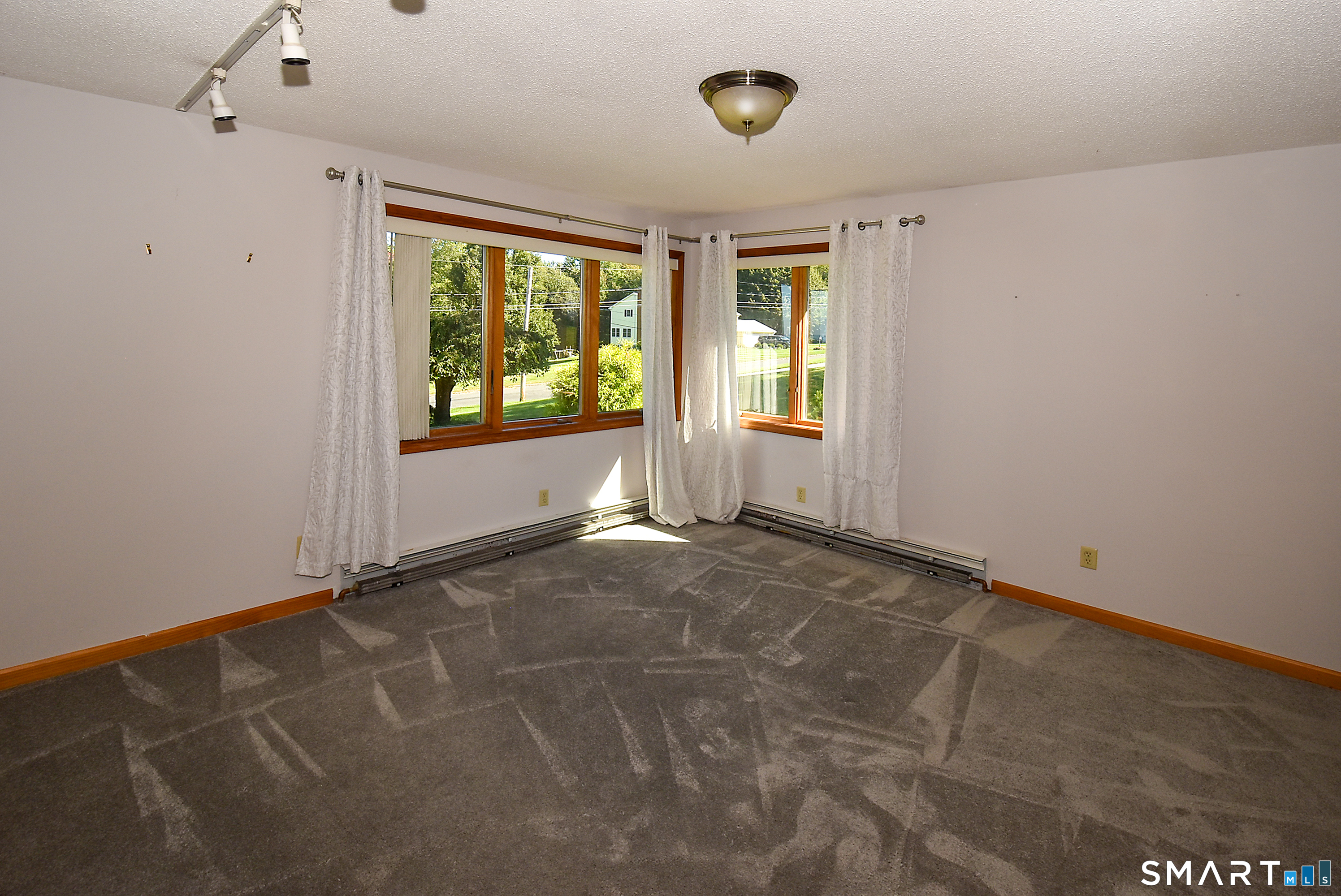 27 Gail Drive Ellington CT 06029